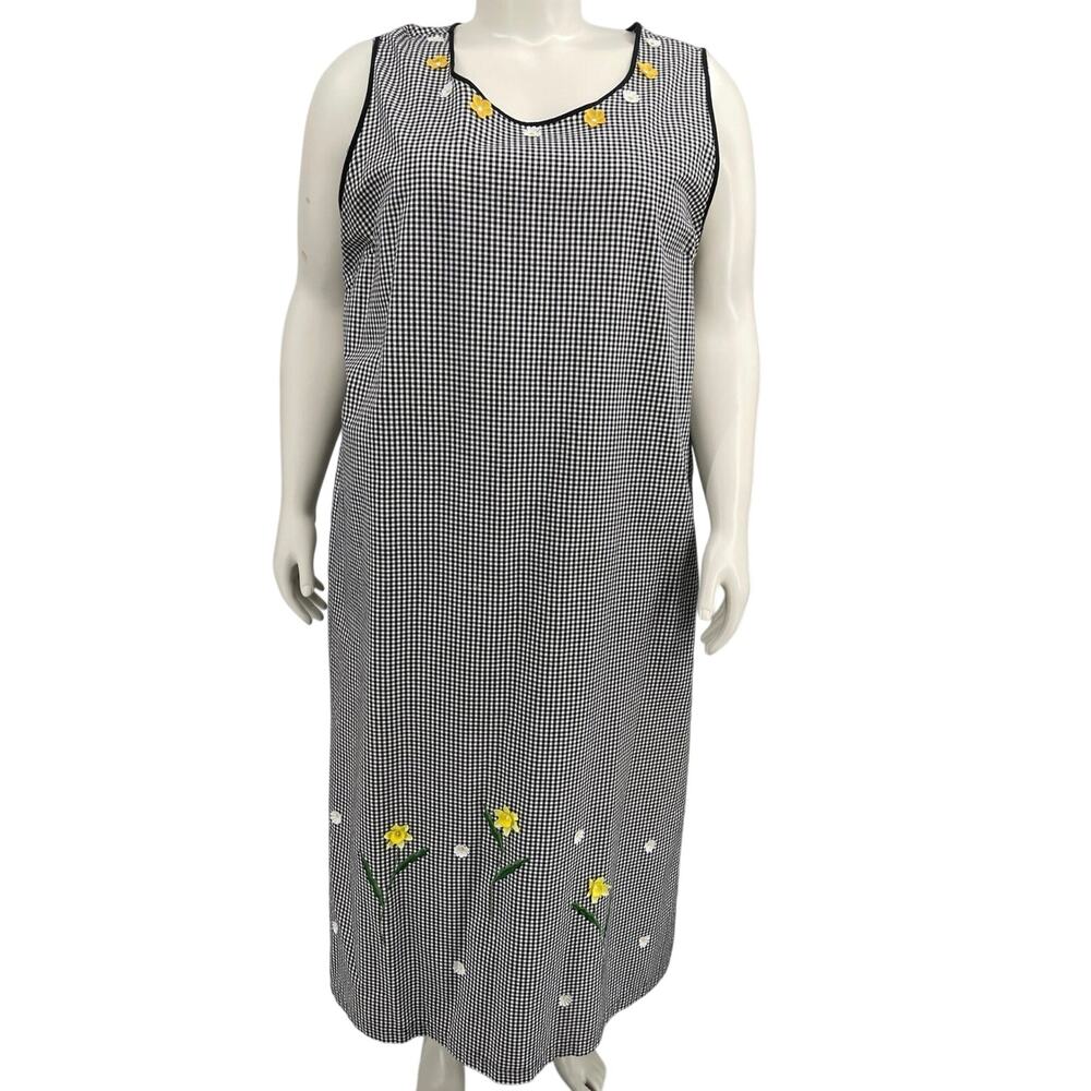 Lemon Grass Woman Black White Gingham Yellow Daisy Sleeveless Cotton Maxi 2X